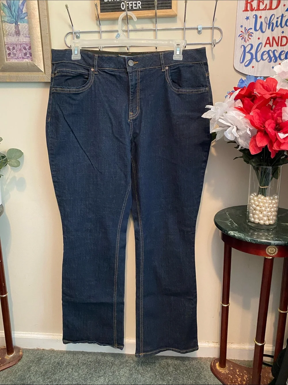 New EST 1948 DENIM Dark Wash Women’s Jeans- Boot Cut Leg Size 18W Hi-Rise.